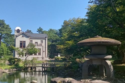 池田氏庭園と外観、画像をタップする最新公開情報のページに移動します