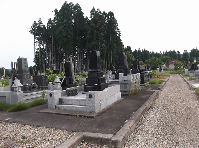 南外地域にある南外金屋墓園の写真