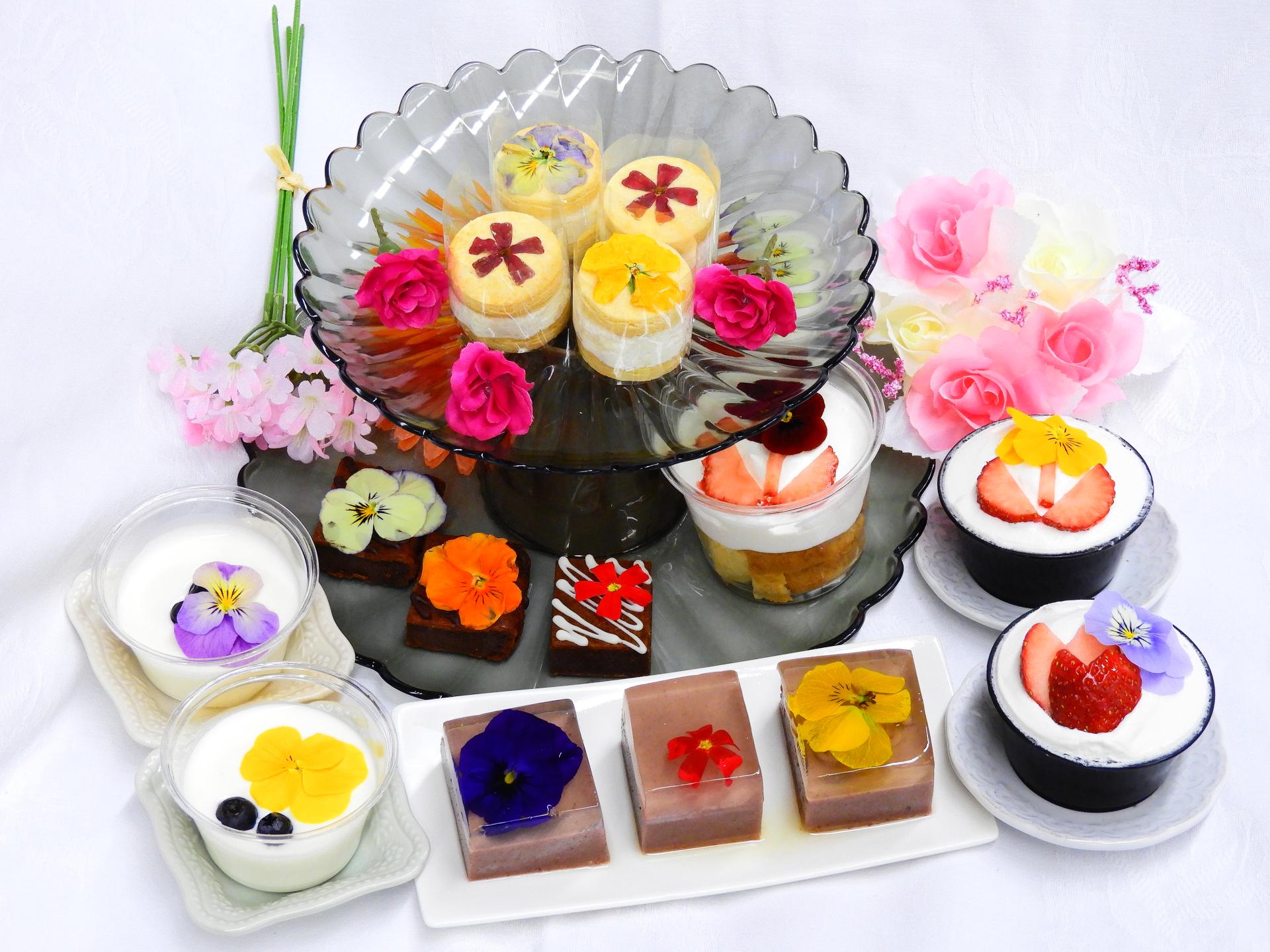 エディブルフラワーを使ったスイーツ