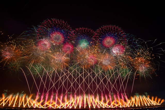 大曲の花火」ポータルサイト | 大仙市