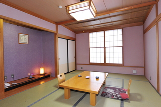 畳敷きの和室