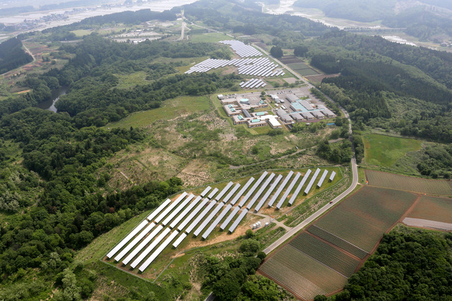 大仙市柏台太陽光発電所