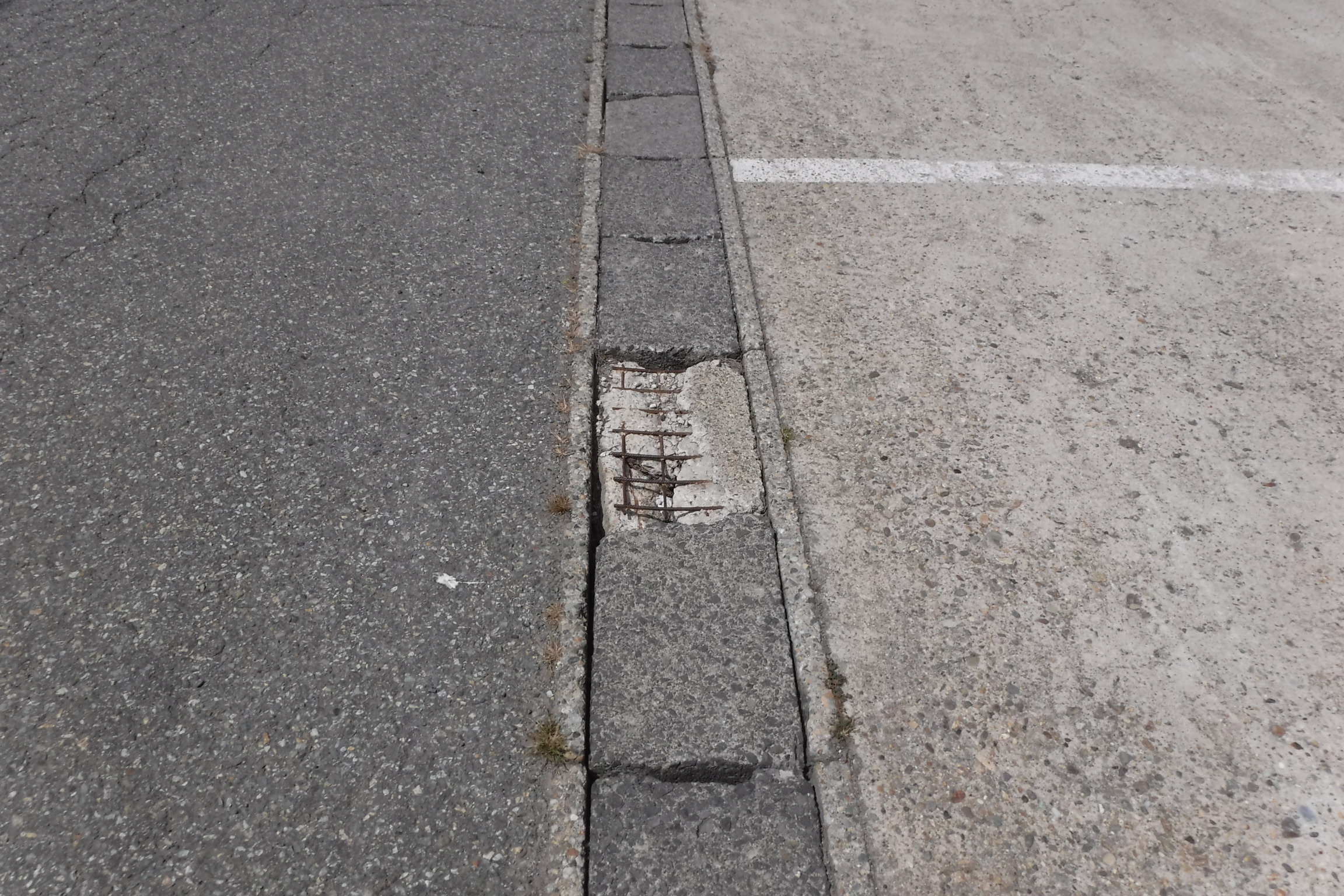 道路異常例3
