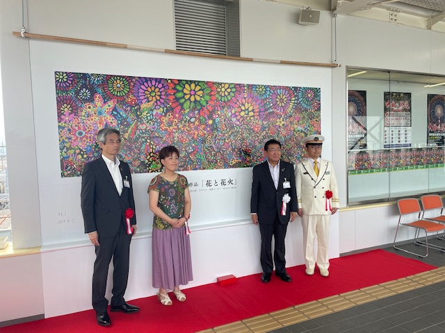 花火アートパネル除幕式写真