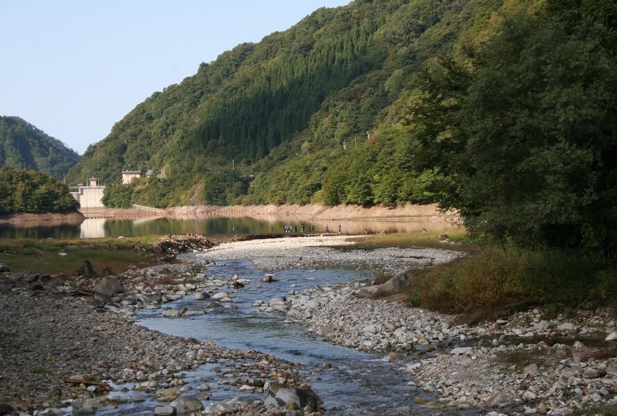 美山湖(協和ダム)